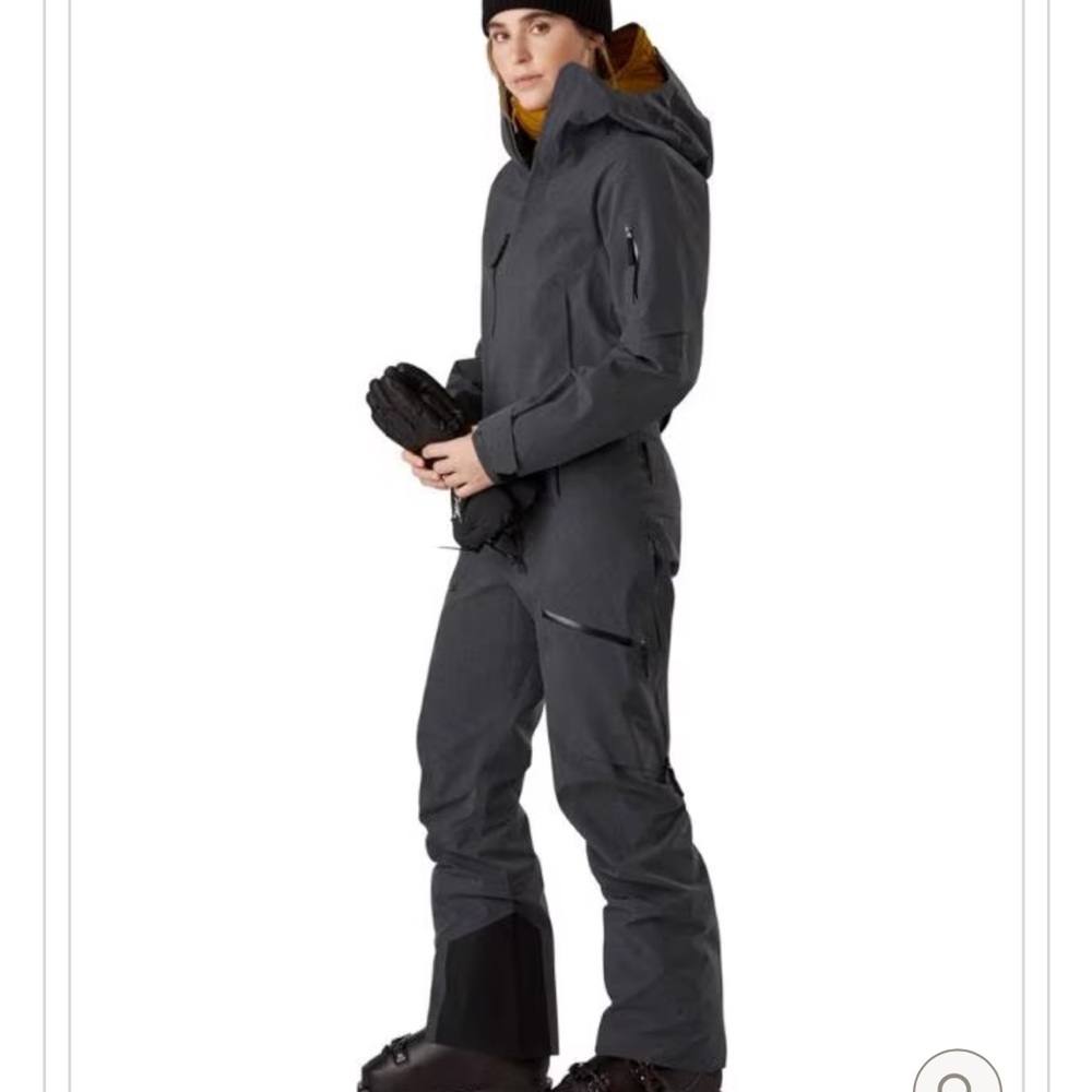 Arc’teryx women’s incendia one piece